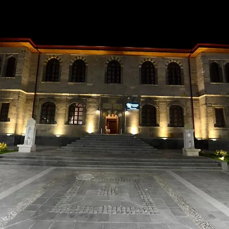 Ve Kapadokya 4* نفسهير